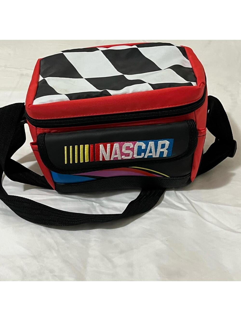 NASCAR Red and Black Insulated Lunch Bag - Picture 6 of 7